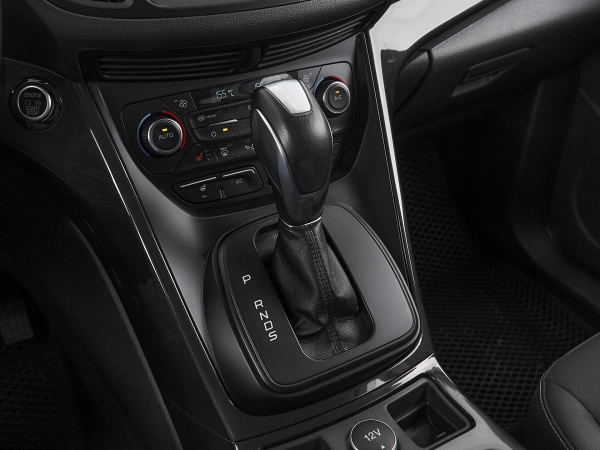 Ford Kuga, II Рестайлинг фото №19
