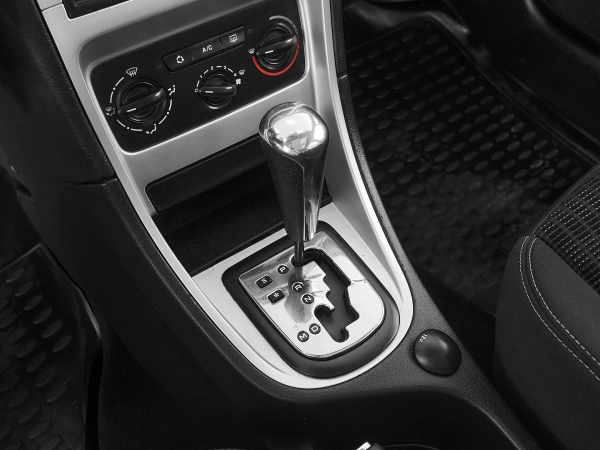 Peugeot 307, I Рестайлинг фото №12