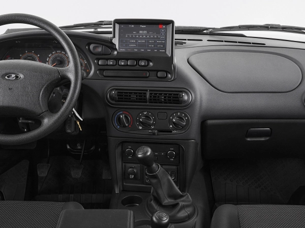 Lada (ВАЗ) Niva Travel, I фото №10
