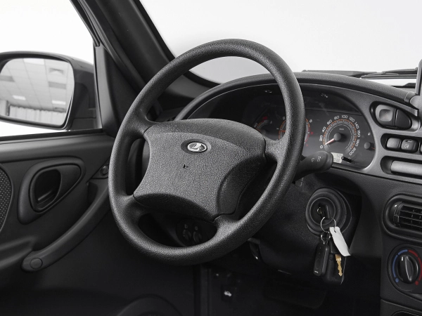 Lada (ВАЗ) Niva Travel, I фото №8