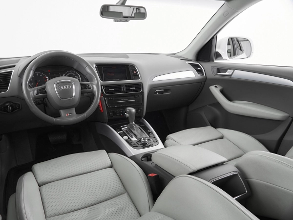 Audi Q5, I (8R) фото №7