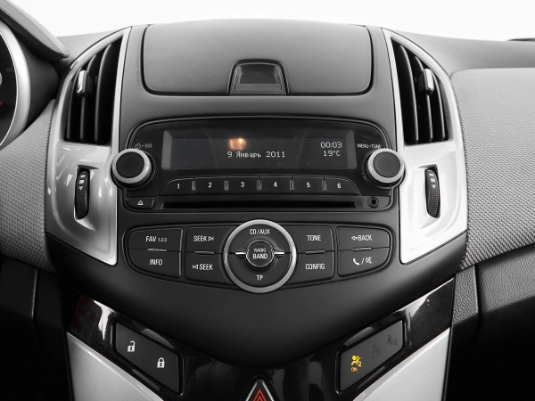 Chevrolet Cruze, I Рестайлинг фото №14