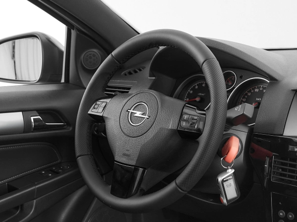 Opel Astra, H Рестайлинг фото №10