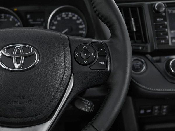 Toyota RAV4, IV (XA40) Рестайлинг фото №12