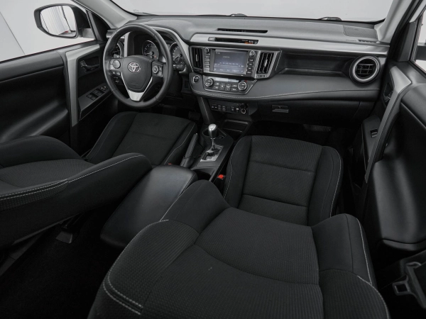 Toyota RAV4, IV (XA40) Рестайлинг фото №9
