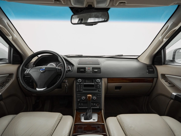 Volvo XC90, I Рестайлинг фото №8