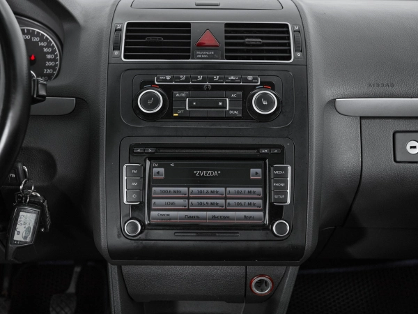 Volkswagen Touran, I Рестайлинг 2 фото №13