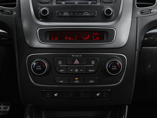 Kia Sorento, II Рестайлинг фото №17