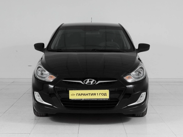 Hyundai Solaris, I фото №2