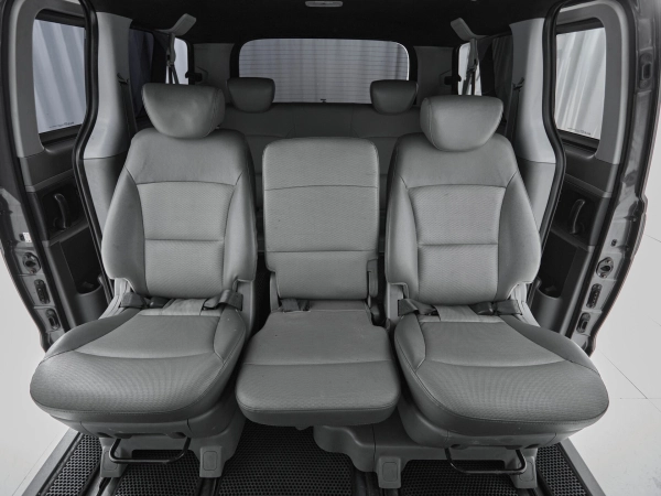 Hyundai H-1, II фото №15
