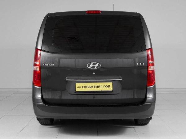 Hyundai H-1, II фото №5