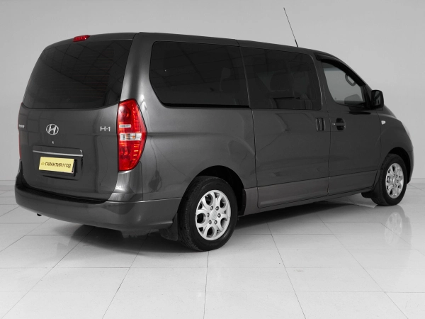 Hyundai H-1, II фото №6