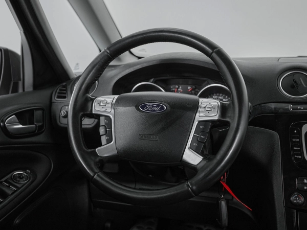 Ford Galaxy, II Рестайлинг фото №10