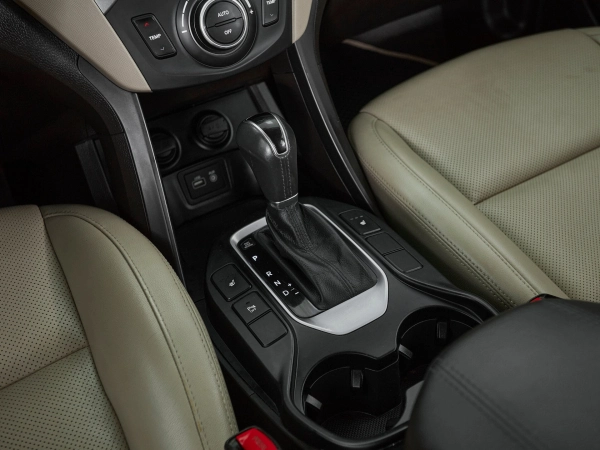 Hyundai Santa Fe, III Рестайлинг фото №19