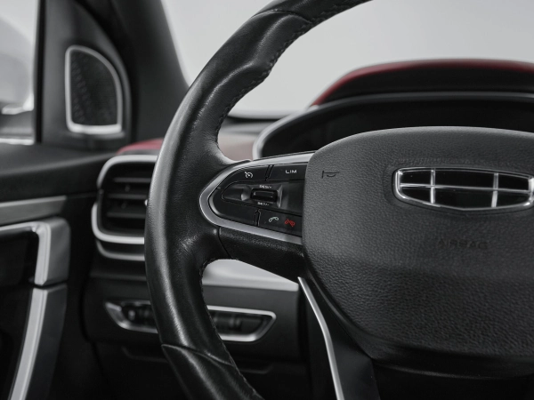 Geely Coolray, I фото №11