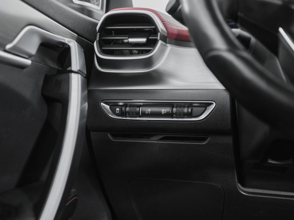 Geely Coolray, I фото №14