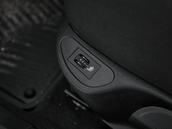 Peugeot 308, I фото №11