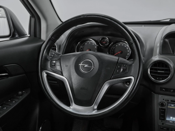 Opel Antara, I фото №10