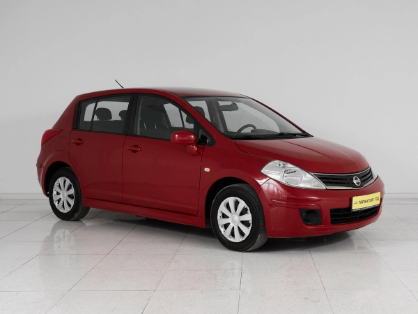 Nissan Tiida, I Рестайлинг фото №3