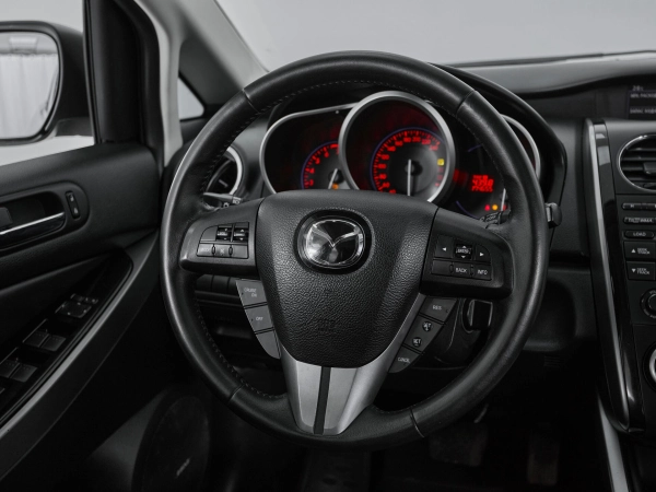 Mazda CX-7, I Рестайлинг фото №10
