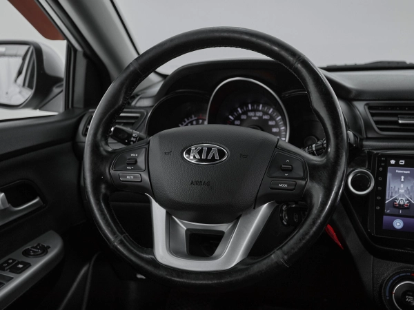 Kia Rio, III фото №10