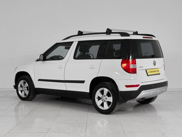 Skoda Yeti, I Рестайлинг фото №4