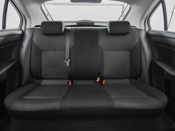 Skoda Rapid, I фото №14