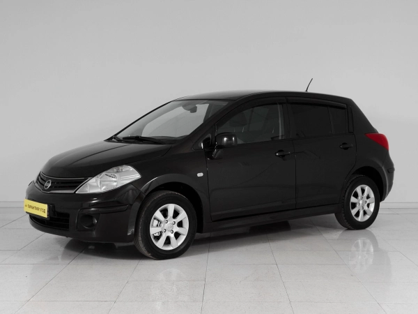 Nissan Tiida, I Рестайлинг фото №1