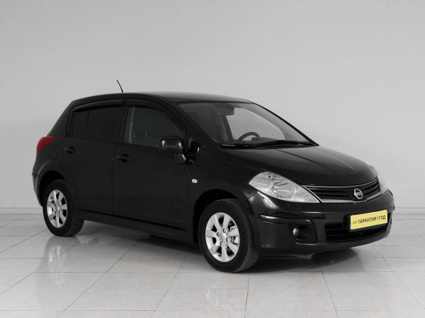 Nissan Tiida, I Рестайлинг фото №3