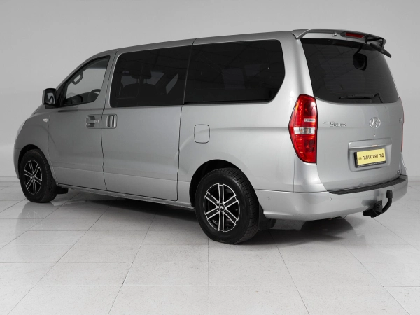 Hyundai Grand Starex, I фото №4