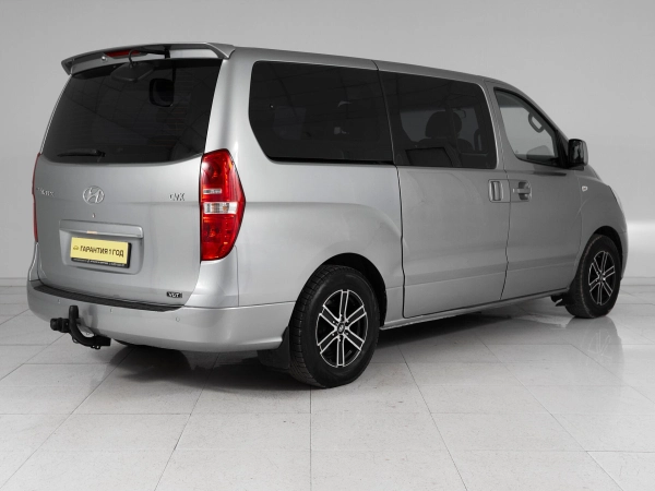 Hyundai Grand Starex, I фото №6