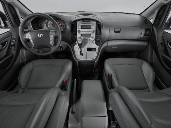 Hyundai Grand Starex, I фото №8