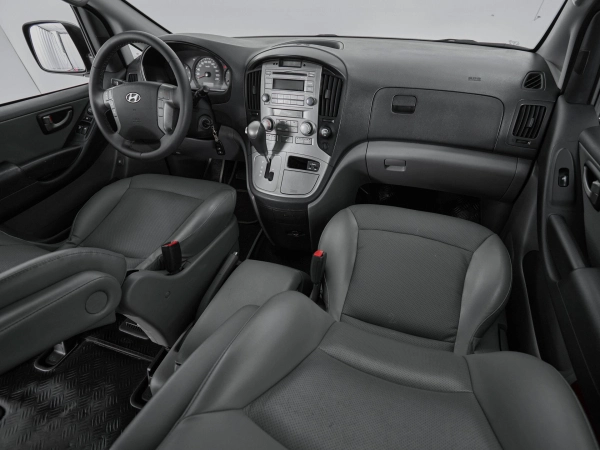 Hyundai Grand Starex, I фото №9