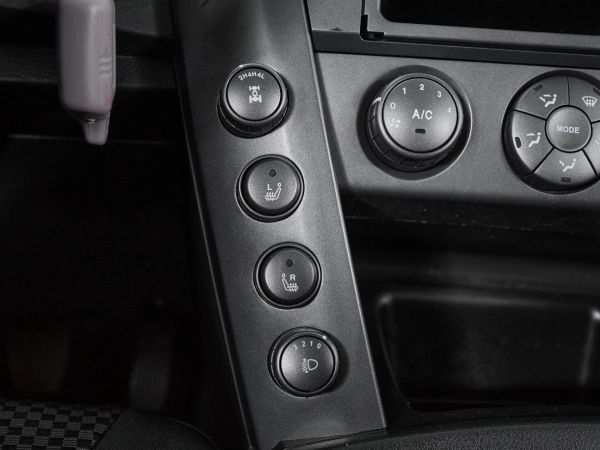SsangYong Kyron, I Рестайлинг фото №15