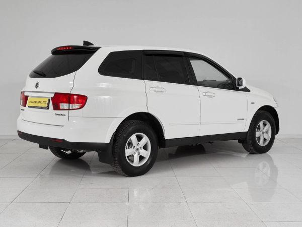 SsangYong Kyron, I Рестайлинг фото №4