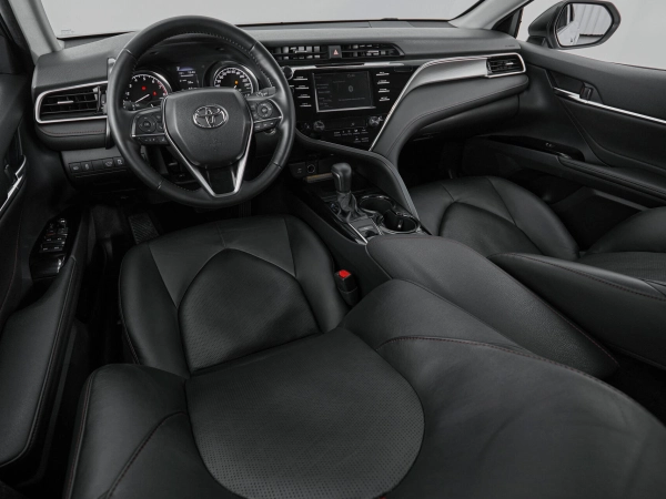 Toyota Camry, VIII (XV70) фото №9