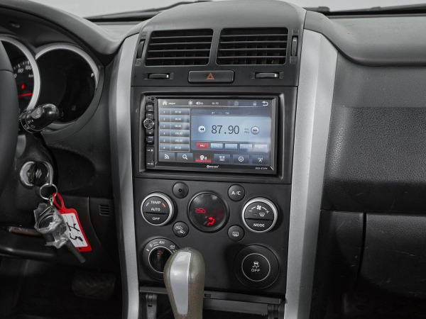 Suzuki Grand Vitara, II Рестайлинг 2 фото №13