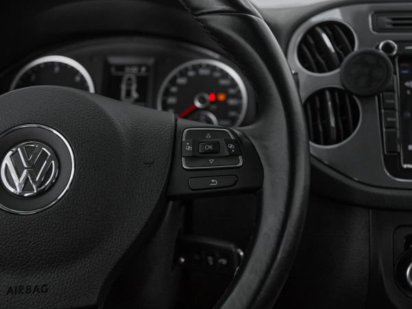 Volkswagen Tiguan, I Рестайлинг фото №12