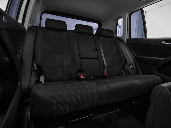 Volkswagen Tiguan, I Рестайлинг фото №19