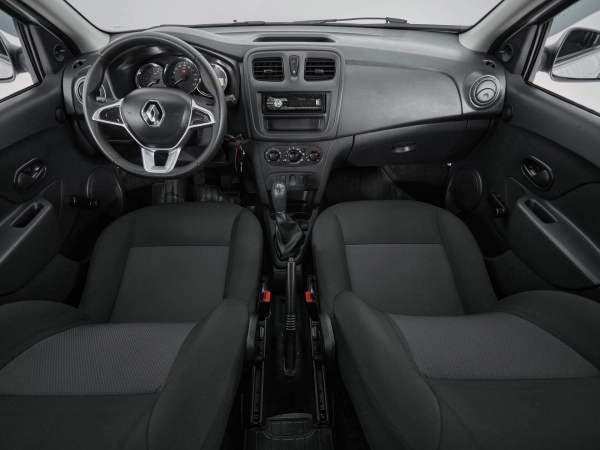 Renault Logan, II Рестайлинг фото №8