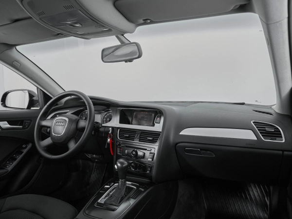 Audi A4, IV (B8) фото №9