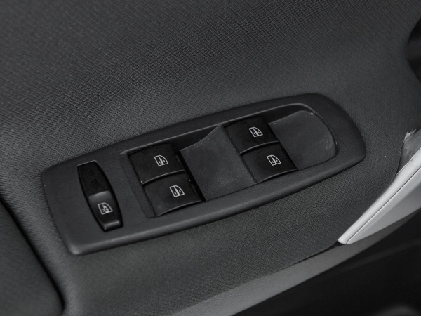 Renault Koleos, I фото №11