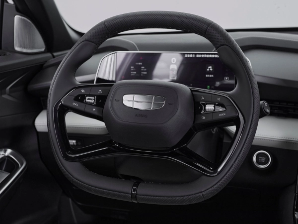 Geely Atlas, II фото №10