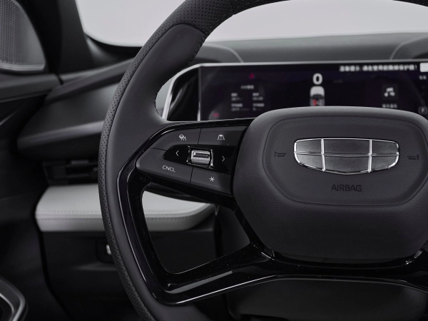 Geely Atlas, II фото №12