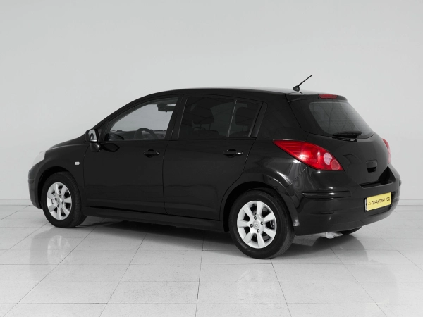 Nissan Tiida, I Рестайлинг фото №4