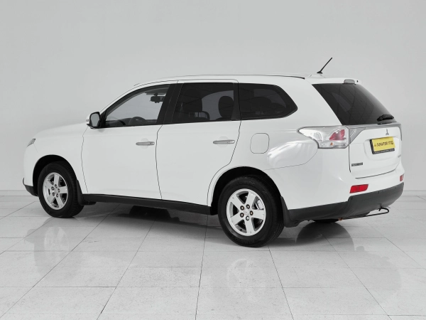 Mitsubishi Outlander, III Рестайлинг фото №4