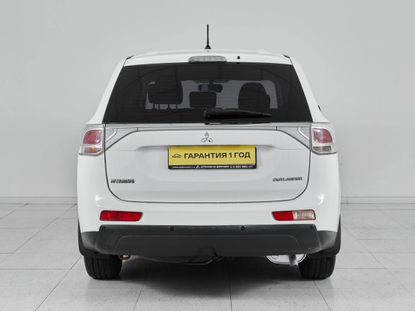 Mitsubishi Outlander, III Рестайлинг фото №5