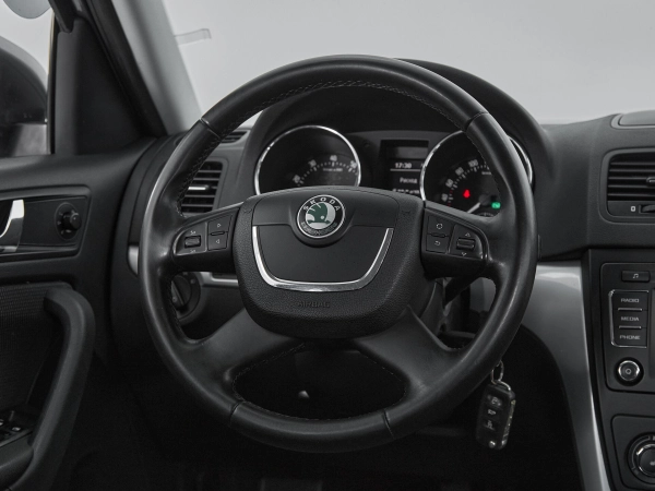 Skoda Yeti, I фото №10