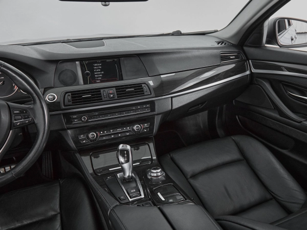 BMW 5 серии, VI (F10/F11/F07) фото №10
