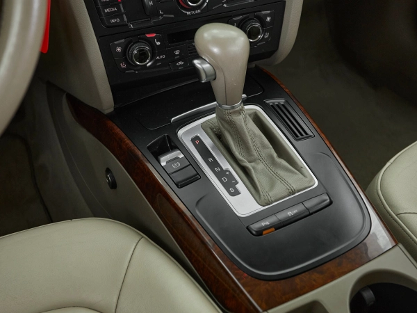 Audi A4, IV (B8) фото №16